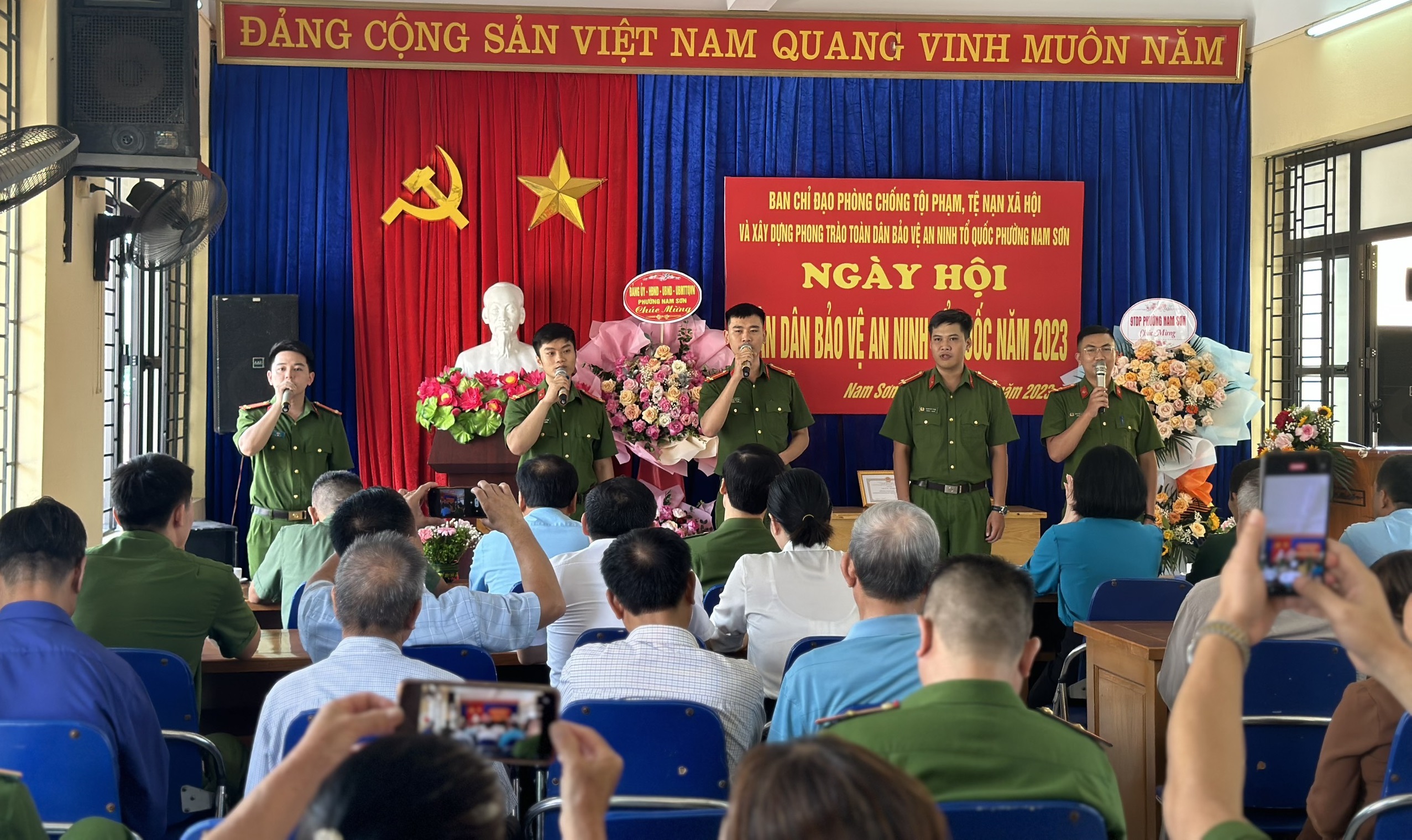 Phường Nam Sơn (Kiến An): Biểu dương các tập thể, cá nhân có thành tích xuất sắc trong phong trào “Toàn dân bảo vệ ANTQ”
